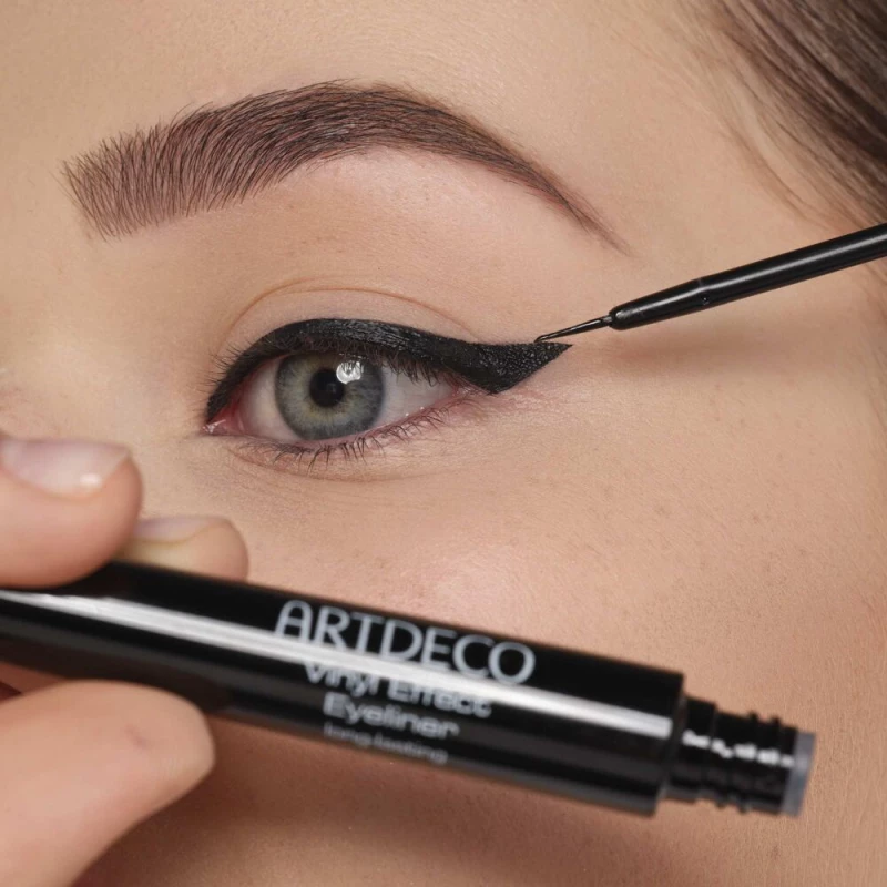 Eyeliner with high-gloss effect l ARTDECO