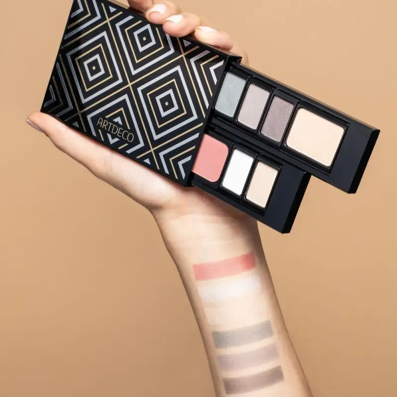 The Perfect Make-up Palette | THE PALETTE BEFÜLLT, OHNE FALTSCHACHTEL