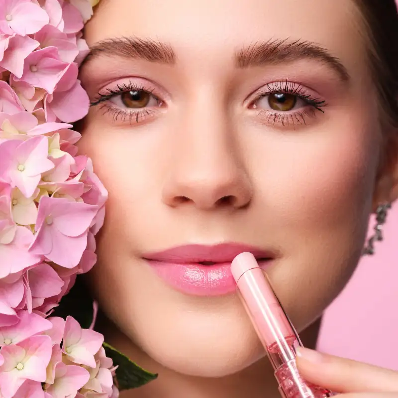 Color Booster Lip Balm – Clear & Chic Limited Edition | 0 - boosting pink