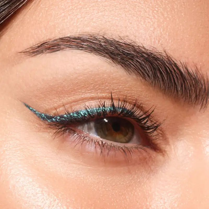 Long-wear Metallic Liquid Liner | 25 - metallic sky blue