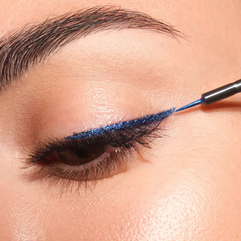 Long-wear Metallic Liquid Liner | 30 - metallic royal blue