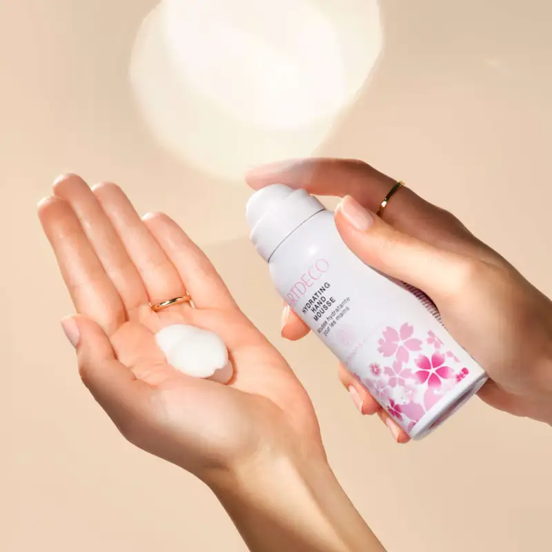 Hydrating Hand Mousse