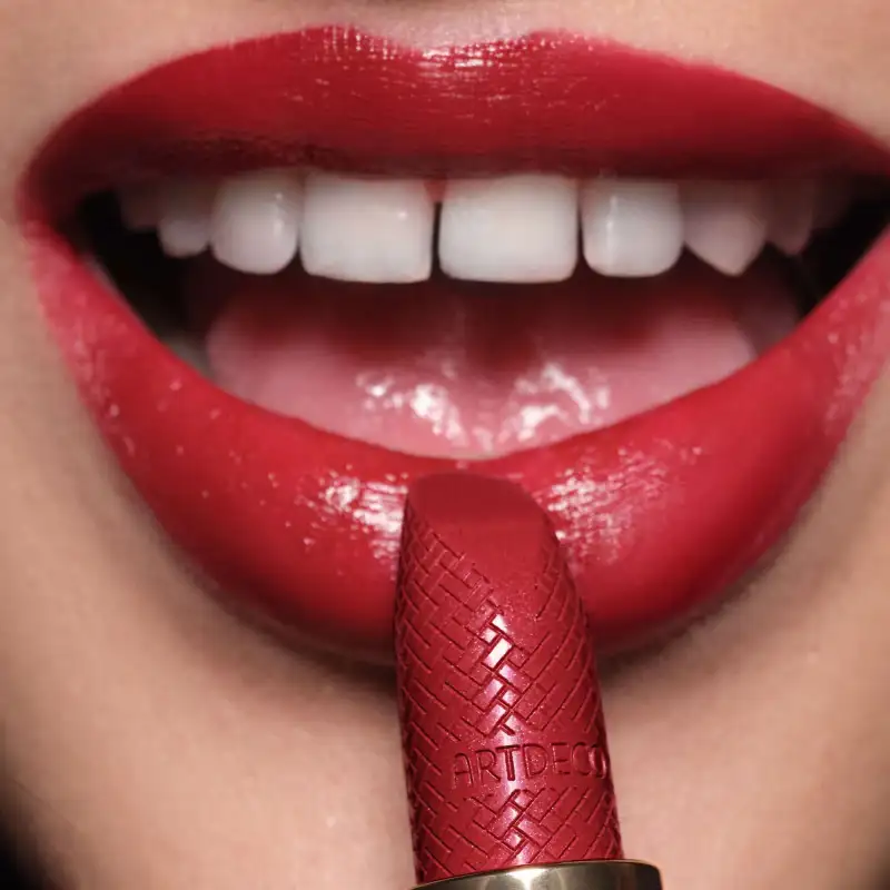 Iconic Lipstick