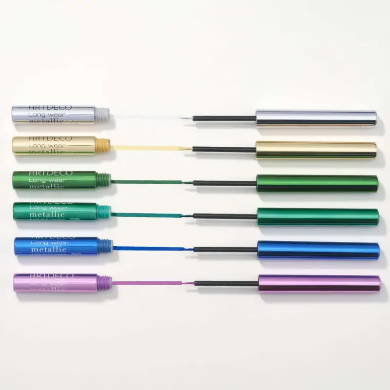 Long-wear Metallic Liquid Liner | 10 - metallic silver