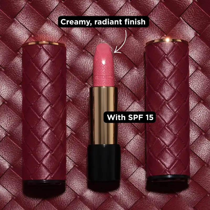 Iconic Lipstick | 330 - love story